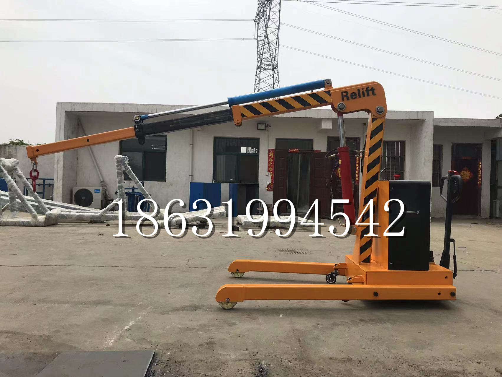 红山区久征定做3吨三轮随车吊 农用园林绿化移树吊 平板工程用小吊机